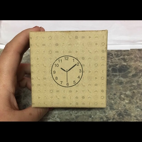 Android Smart Watch - Picture 7 of 7